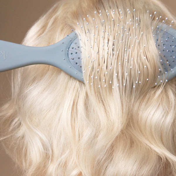 Kitsch Wet/Dry Brush - Haze Blue